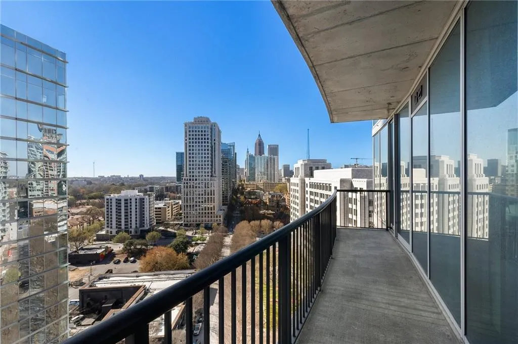 1080 Peachtree Street Ne Unit 1610, Atlanta, Georgia 30309, 2 Bedrooms Bedrooms, ,2 BathroomsBathrooms,Residential,For Sale,1080 Peachtree Street Ne Unit 1610,7545881