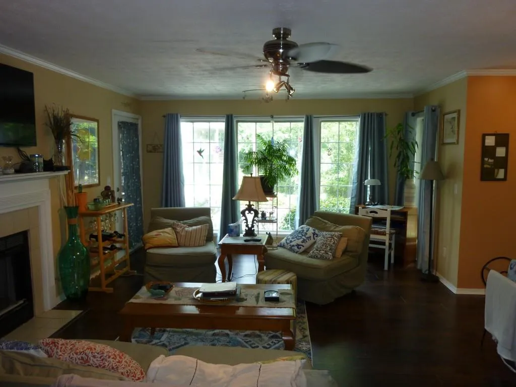306 Gettysburg Place, Sandy Springs, Georgia 30350, 2 Bedrooms Bedrooms, ,2 BathroomsBathrooms,Residential,Sold,306 Gettysburg Place,6016126