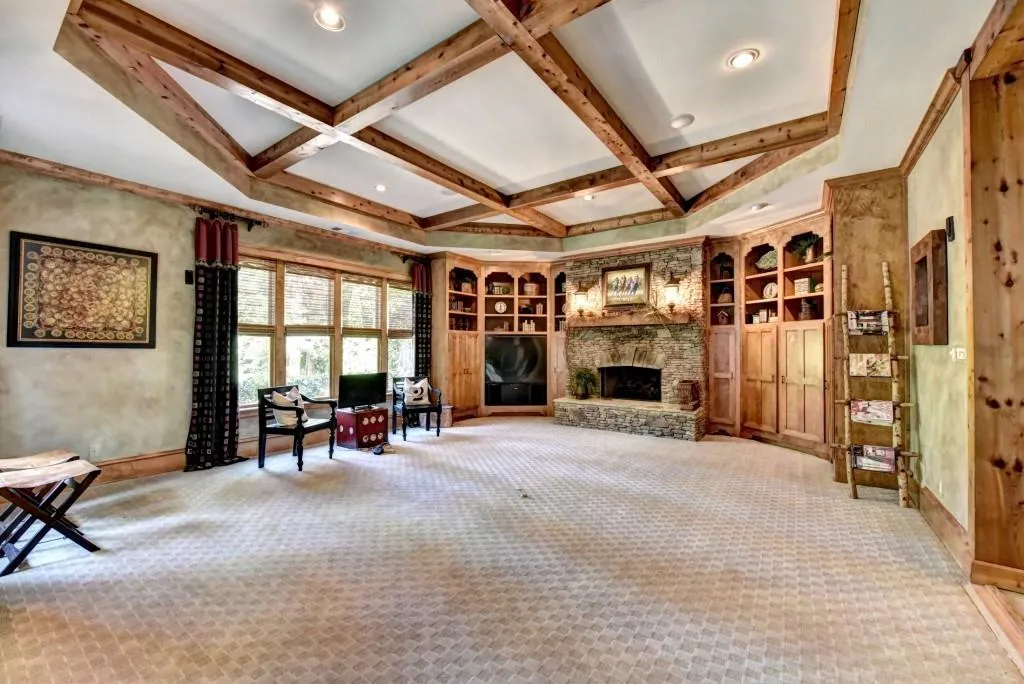 21 Ball Mill Place, Atlanta, Georgia 30350, 6 Bedrooms Bedrooms, ,6 BathroomsBathrooms,Residential,Sold,21 Ball Mill Place,5871501