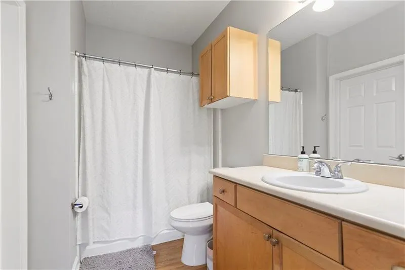 1150 Collier Road Nw Unit 3p, Atlanta, Georgia 30318, 2 Bedrooms Bedrooms, 0 ,2 BathroomsBathrooms,Residential,For Sale,1150 Collier Road Nw Unit 3p,7748709
