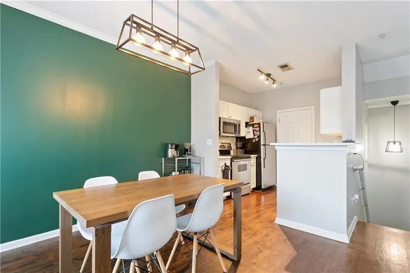 1150 Collier Road Nw Unit 3p, Atlanta, Georgia 30318, 2 Bedrooms Bedrooms, 0 ,2 BathroomsBathrooms,Residential,For Sale,1150 Collier Road Nw Unit 3p,7748709