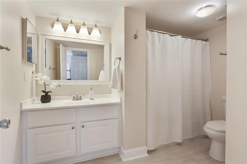 795 Hammond Drive Unit 705, Atlanta, Georgia 30328, 1 Bedroom Bedrooms, ,1 BathroomBathrooms,Residential,Sold,795 Hammond Drive Unit 705,6747289