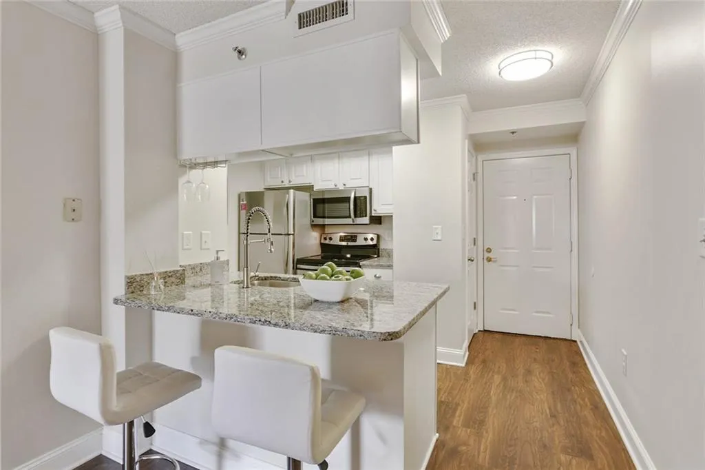 795 Hammond Drive Unit 705, Atlanta, Georgia 30328, 1 Bedroom Bedrooms, ,1 BathroomBathrooms,Residential,Sold,795 Hammond Drive Unit 705,6747289