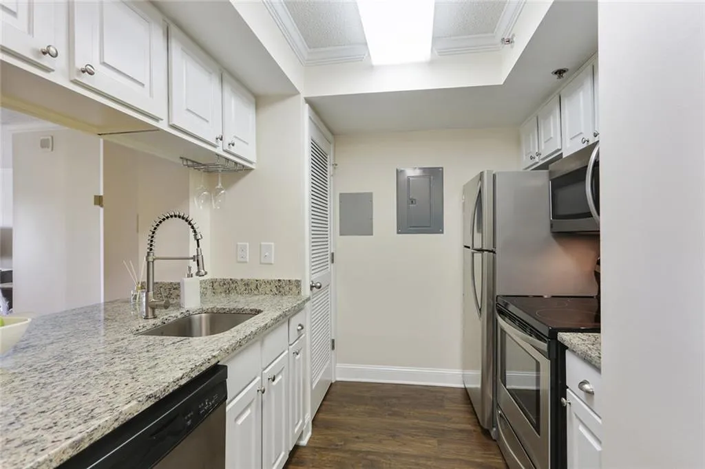 795 Hammond Drive Unit 705, Atlanta, Georgia 30328, 1 Bedroom Bedrooms, ,1 BathroomBathrooms,Residential,Sold,795 Hammond Drive Unit 705,6747289