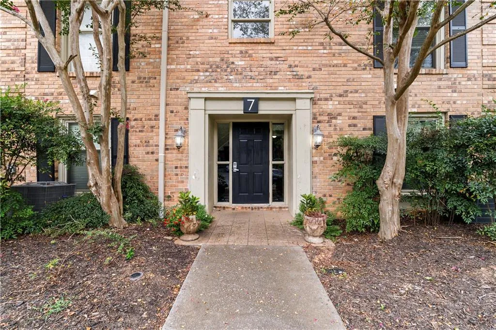 3650 Ashford Dunwoody Road Ne Unit 728, Atlanta, Georgia 30319, 2 Bedrooms Bedrooms, ,1 BathroomBathrooms,Residential,For Sale,3650 Ashford Dunwoody Road Ne Unit 728,7630781