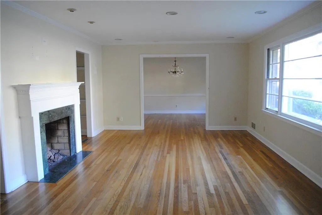 4695 Lake Forrest Drive, Atlanta, Georgia 30342, 5 Bedrooms Bedrooms, ,3 BathroomsBathrooms,Residential,Sold,4695 Lake Forrest Drive,7440450