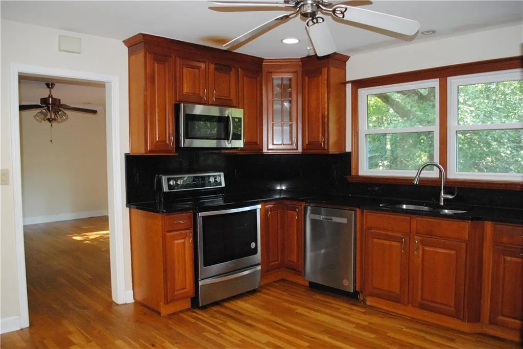 4695 Lake Forrest Drive, Atlanta, Georgia 30342, 5 Bedrooms Bedrooms, ,3 BathroomsBathrooms,Residential,Sold,4695 Lake Forrest Drive,7440450