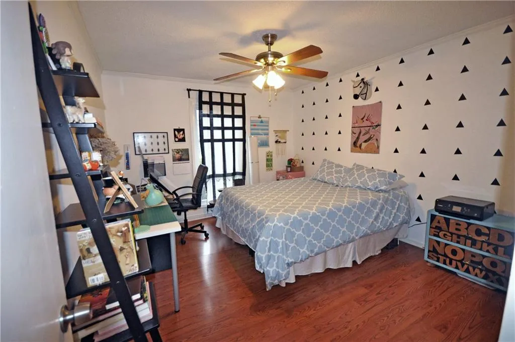 6851 Roswell Road Unit O11, Sandy Springs, Georgia 30328, 3 Bedrooms Bedrooms, ,2 BathroomsBathrooms,Residential,Sold,6851 Roswell Road Unit O11,6698247