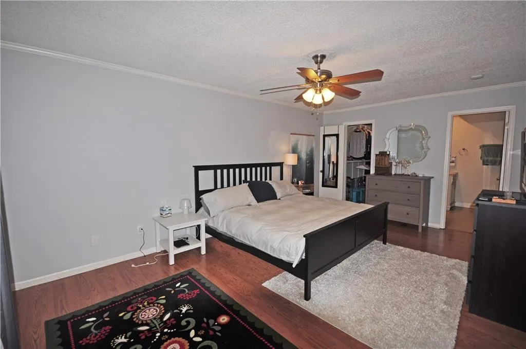 6851 Roswell Road Unit O11, Sandy Springs, Georgia 30328, 3 Bedrooms Bedrooms, ,2 BathroomsBathrooms,Residential,Sold,6851 Roswell Road Unit O11,6698247