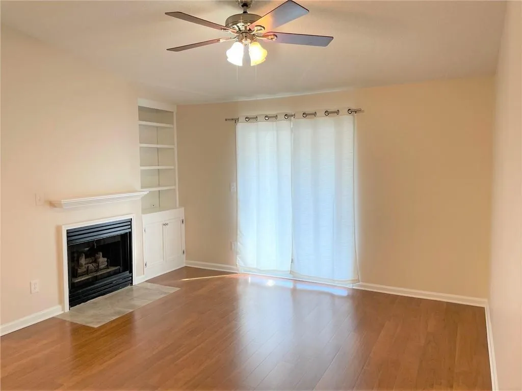 521 Granville Court, Sandy Springs, Georgia 30328, 1 Bedroom Bedrooms, ,1 BathroomBathrooms,Residential,Sold,521 Granville Court,7003332