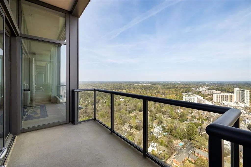 3630 Peachtree Ne Unit #3302, Atlanta, Georgia 30326, 3 Bedrooms Bedrooms, 0 ,3 BathroomsBathrooms,Residential,For Sale,3630 Peachtree Ne Unit #3302,7750619