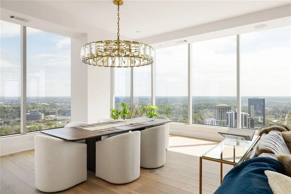 3630 Peachtree Ne Unit #3302, Atlanta, Georgia 30326, 3 Bedrooms Bedrooms, 0 ,3 BathroomsBathrooms,Residential,For Sale,3630 Peachtree Ne Unit #3302,7750619