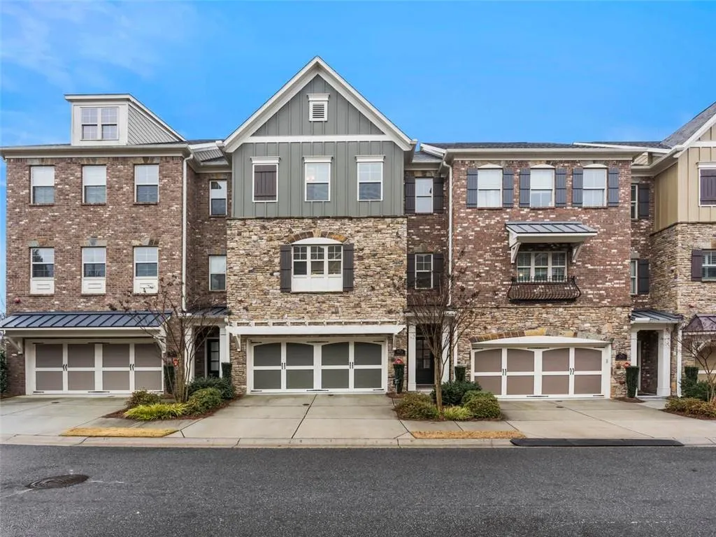 973 Thibideau Court, Atlanta, Georgia 30328, 3 Bedrooms Bedrooms, ,3 BathroomsBathrooms,Residential,Sold,973 Thibideau Court,6832050