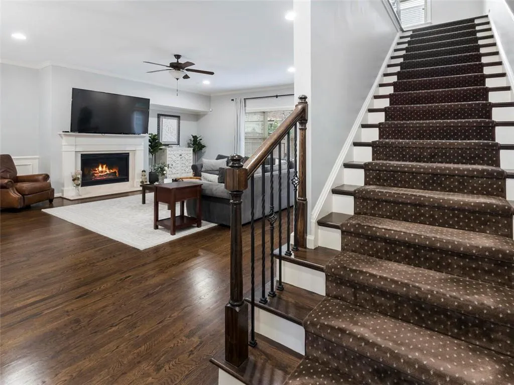 973 Thibideau Court, Atlanta, Georgia 30328, 3 Bedrooms Bedrooms, ,3 BathroomsBathrooms,Residential,Sold,973 Thibideau Court,6832050