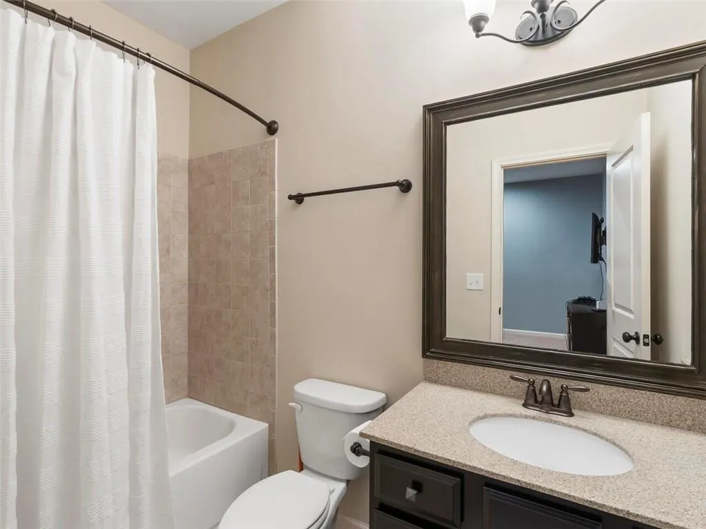 973 Thibideau Court, Atlanta, Georgia 30328, 3 Bedrooms Bedrooms, ,3 BathroomsBathrooms,Residential,Sold,973 Thibideau Court,6832050
