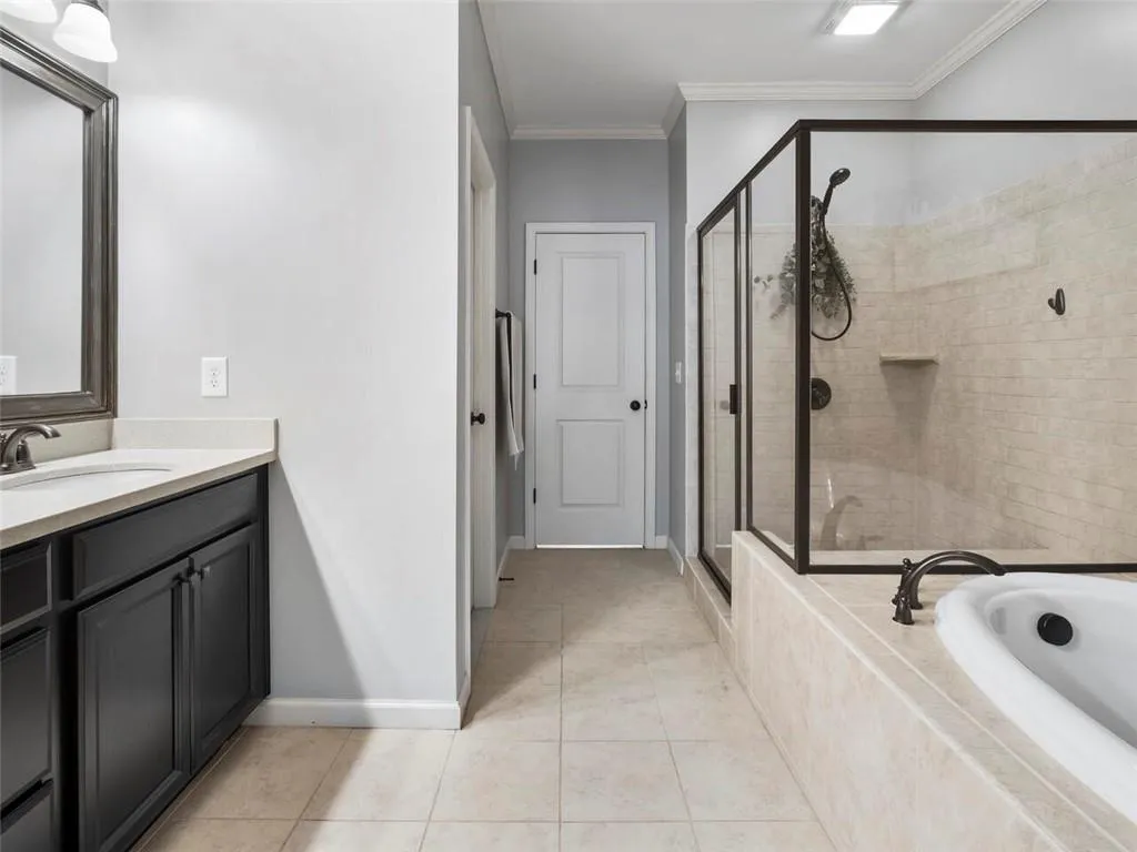 973 Thibideau Court, Atlanta, Georgia 30328, 3 Bedrooms Bedrooms, ,3 BathroomsBathrooms,Residential,Sold,973 Thibideau Court,6832050