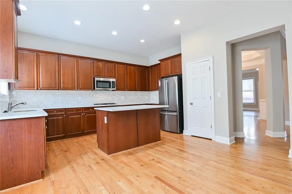5854 Riverstone Circle Unit 13, Atlanta, Georgia 30339, 3 Bedrooms Bedrooms, ,3 BathroomsBathrooms,Residential,For Sale,5854 Riverstone Circle Unit 13,7642726