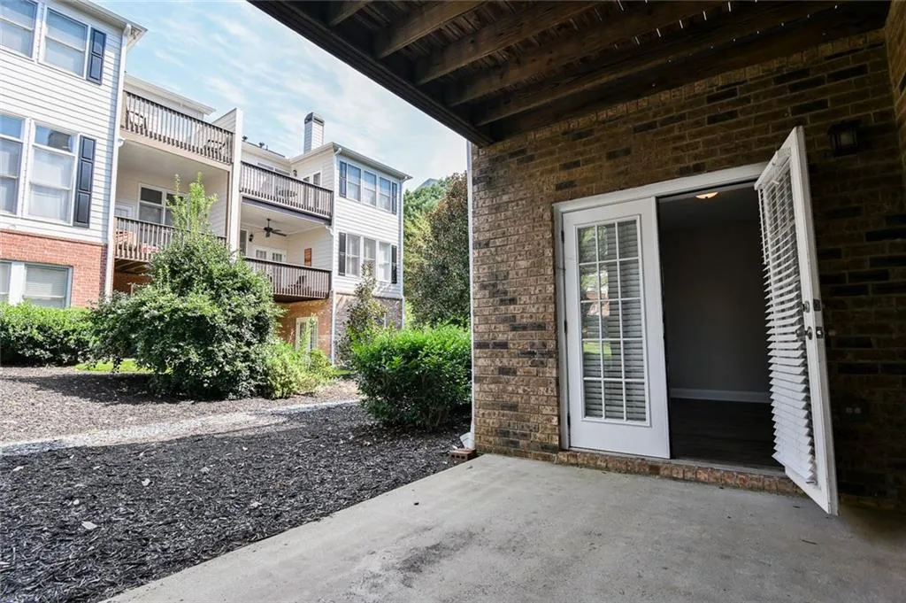 5854 Riverstone Circle Unit 13, Atlanta, Georgia 30339, 3 Bedrooms Bedrooms, ,3 BathroomsBathrooms,Residential,For Sale,5854 Riverstone Circle Unit 13,7642726