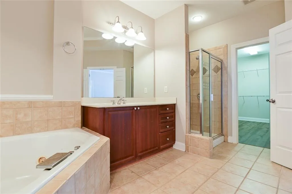 5854 Riverstone Circle Unit 13, Atlanta, Georgia 30339, 3 Bedrooms Bedrooms, ,3 BathroomsBathrooms,Residential,For Sale,5854 Riverstone Circle Unit 13,7642726