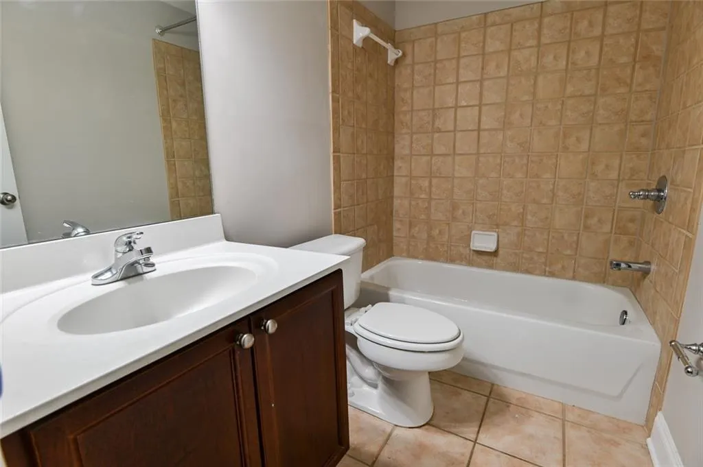 5854 Riverstone Circle Unit 13, Atlanta, Georgia 30339, 3 Bedrooms Bedrooms, ,3 BathroomsBathrooms,Residential,For Sale,5854 Riverstone Circle Unit 13,7642726