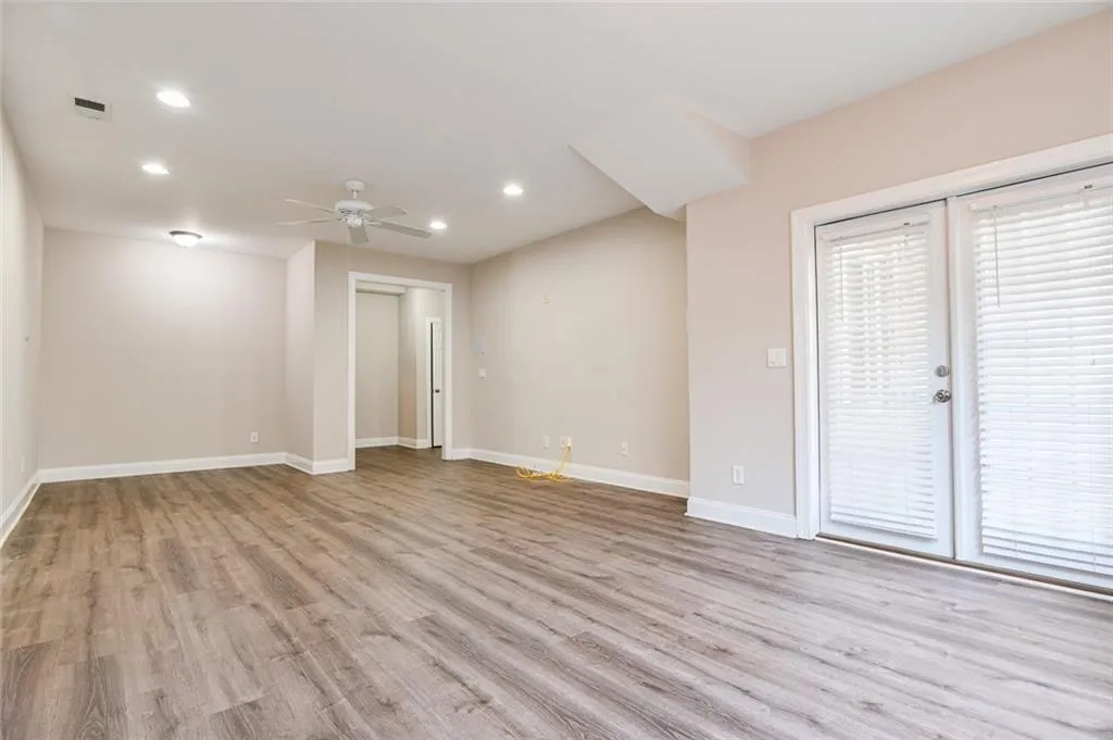 5854 Riverstone Circle Unit 13, Atlanta, Georgia 30339, 3 Bedrooms Bedrooms, ,3 BathroomsBathrooms,Residential,For Sale,5854 Riverstone Circle Unit 13,7642726