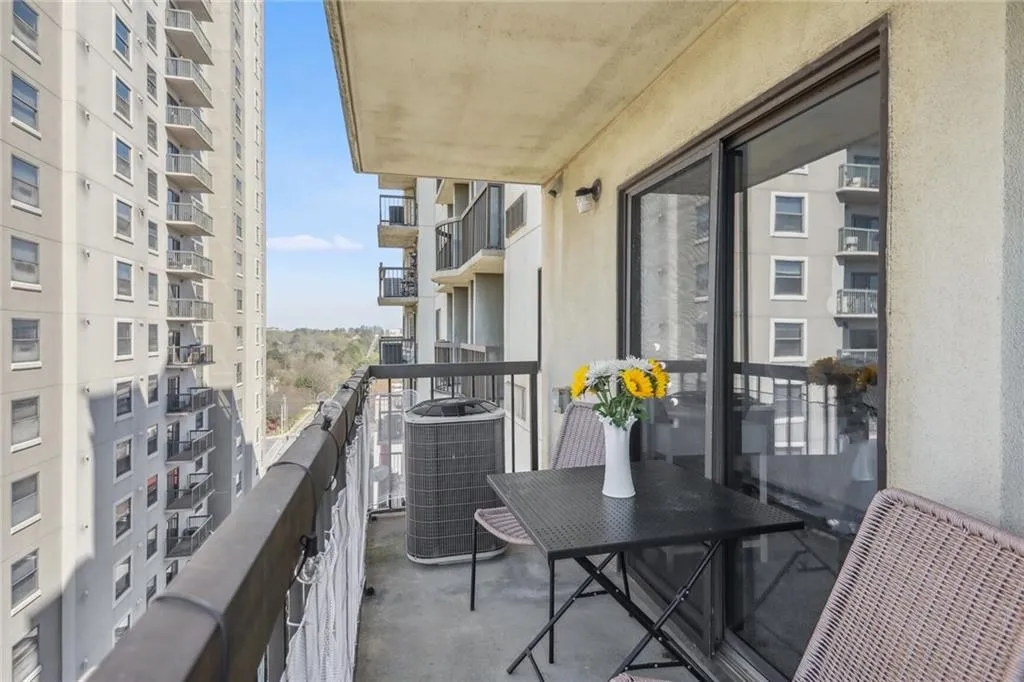 795 Hammond Drive Unit 1808, Sandy Springs, Georgia 30328, 1 Bedroom Bedrooms, ,1 BathroomBathrooms,Residential,Sold,795 Hammond Drive Unit 1808,7183582 795 Hammond Drive Unit 1808, Sandy Springs, Georgia 30328, 1 Bedroom Bedrooms, ,1 BathroomBathrooms,Residential,Sold,795 Hammond Drive Unit 1808,7183582