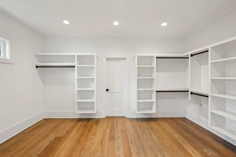 2193 Virginia Place Ne, Atlanta, Georgia 30305, 6 Bedrooms Bedrooms, ,6 BathroomsBathrooms,Residential,For Sale,2193 Virginia Place Ne,7688402