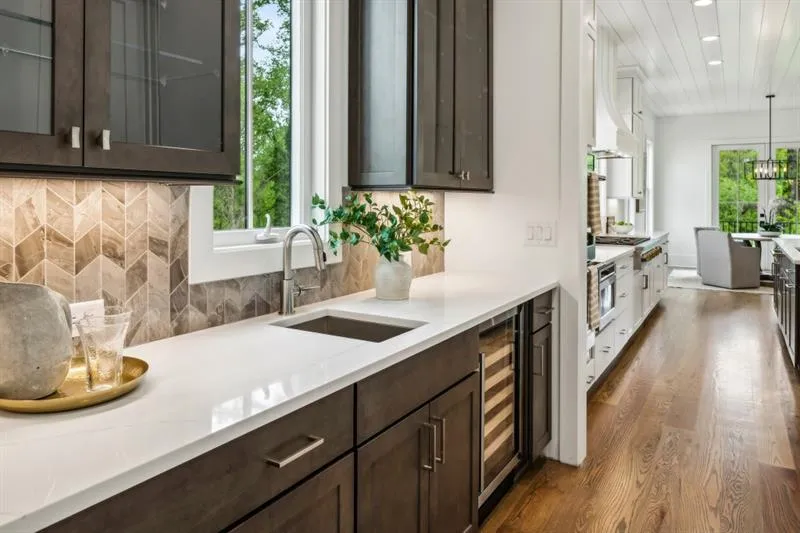 2193 Virginia Place Ne, Atlanta, Georgia 30305, 6 Bedrooms Bedrooms, ,6 BathroomsBathrooms,Residential,For Sale,2193 Virginia Place Ne,7688402