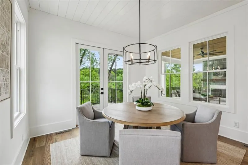 2193 Virginia Place Ne, Atlanta, Georgia 30305, 6 Bedrooms Bedrooms, ,6 BathroomsBathrooms,Residential,For Sale,2193 Virginia Place Ne,7688402