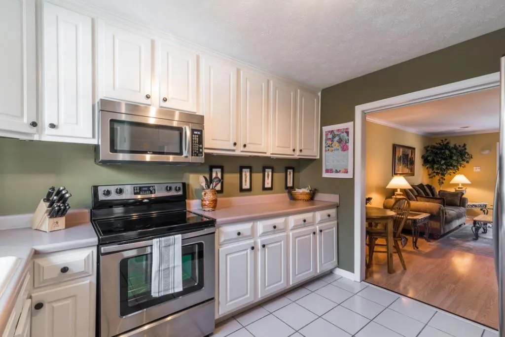 6700 Roswell Road Unit 26b, Sandy Springs, Georgia 30328, 2 Bedrooms Bedrooms, ,1 BathroomBathrooms,Residential,Sold,6700 Roswell Road Unit 26b,5673763