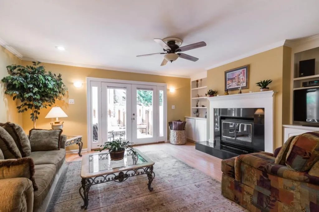 6700 Roswell Road Unit 26b, Sandy Springs, Georgia 30328, 2 Bedrooms Bedrooms, ,1 BathroomBathrooms,Residential,Sold,6700 Roswell Road Unit 26b,5673763
