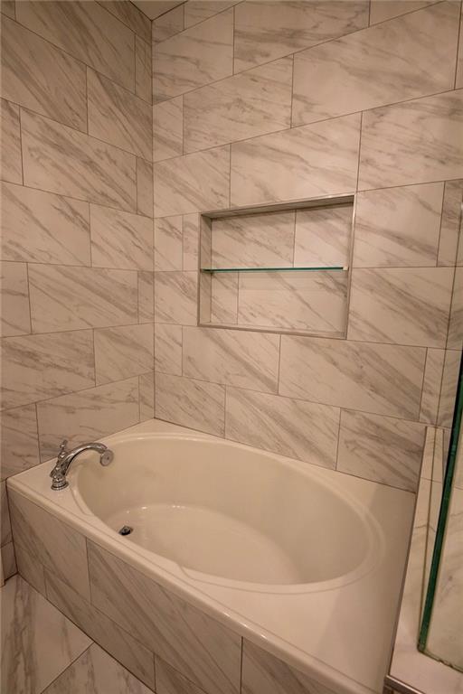 212 Le Gran Cove, Sandy Springs, Georgia 30328, 2 Bedrooms Bedrooms, ,2 BathroomsBathrooms,Residential,Sold,212 Le Gran Cove,7267715