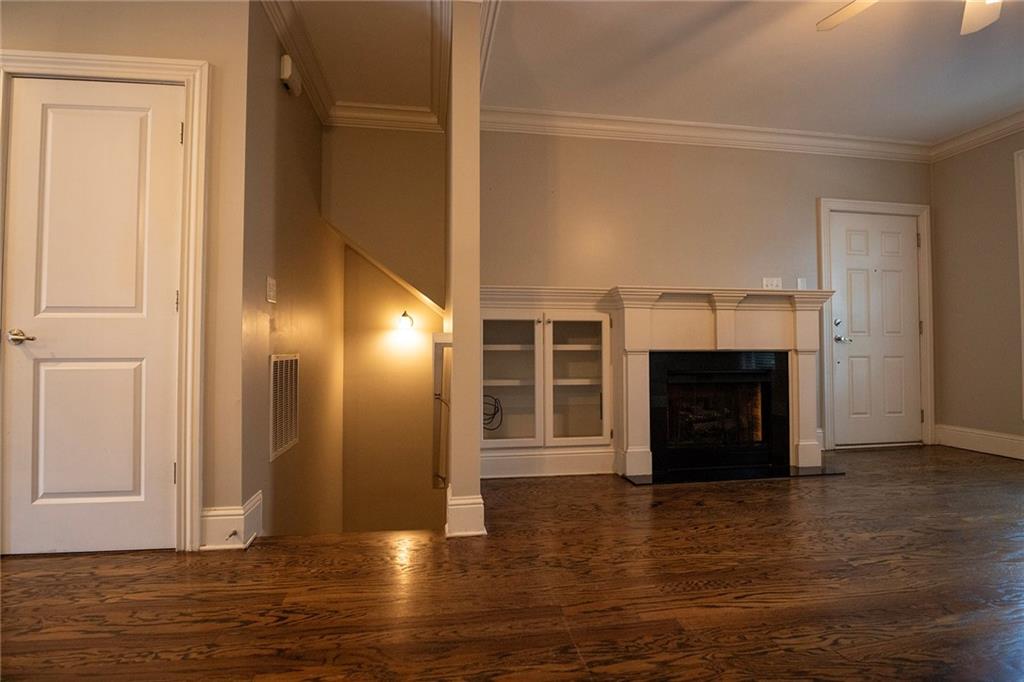 212 Le Gran Cove, Sandy Springs, Georgia 30328, 2 Bedrooms Bedrooms, ,2 BathroomsBathrooms,Residential,Sold,212 Le Gran Cove,7267715