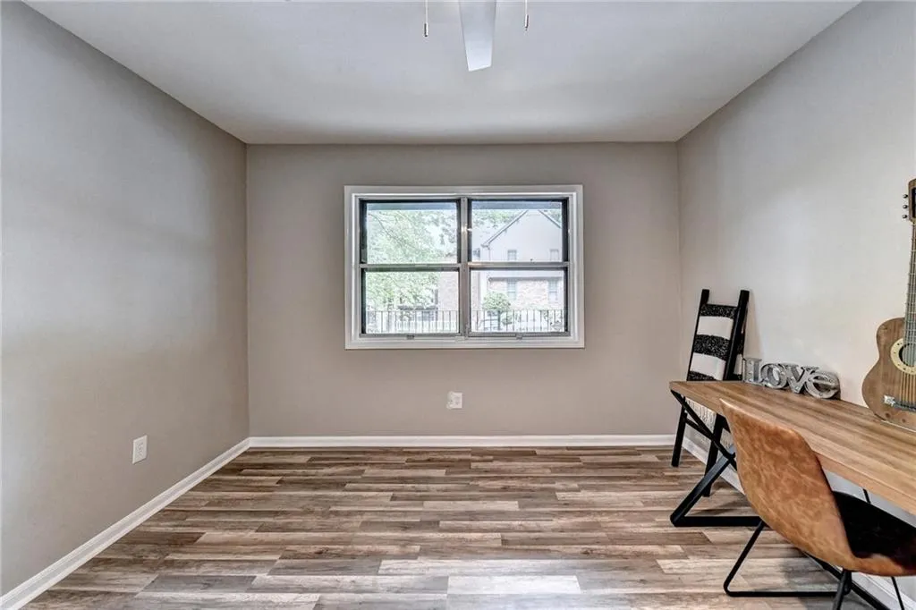 6851 Roswell Road Unit I-25, Atlanta, Georgia 30328, 3 Bedrooms Bedrooms, ,2 BathroomsBathrooms,Residential,Sold,6851 Roswell Road Unit I-25,7052166