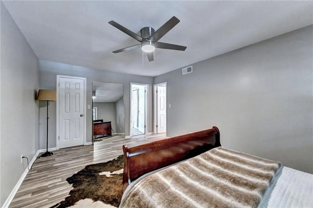 6851 Roswell Road Unit I-25, Atlanta, Georgia 30328, 3 Bedrooms Bedrooms, ,2 BathroomsBathrooms,Residential,Sold,6851 Roswell Road Unit I-25,7052166