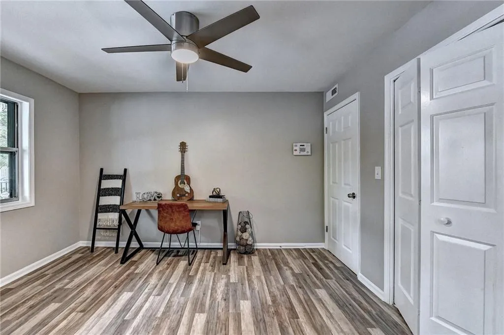 6851 Roswell Road Unit I-25, Atlanta, Georgia 30328, 3 Bedrooms Bedrooms, ,2 BathroomsBathrooms,Residential,Sold,6851 Roswell Road Unit I-25,7052166