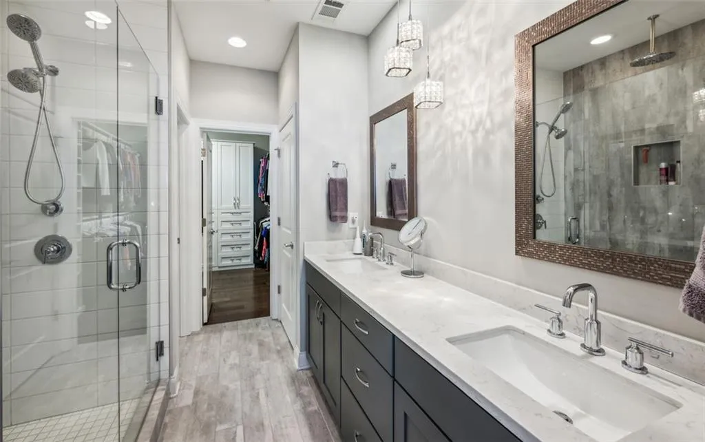 2447 Figaro Drive, Atlanta, Georgia 30339, 3 Bedrooms Bedrooms, ,3 BathroomsBathrooms,Residential,For Sale,2447 Figaro Drive,7607094