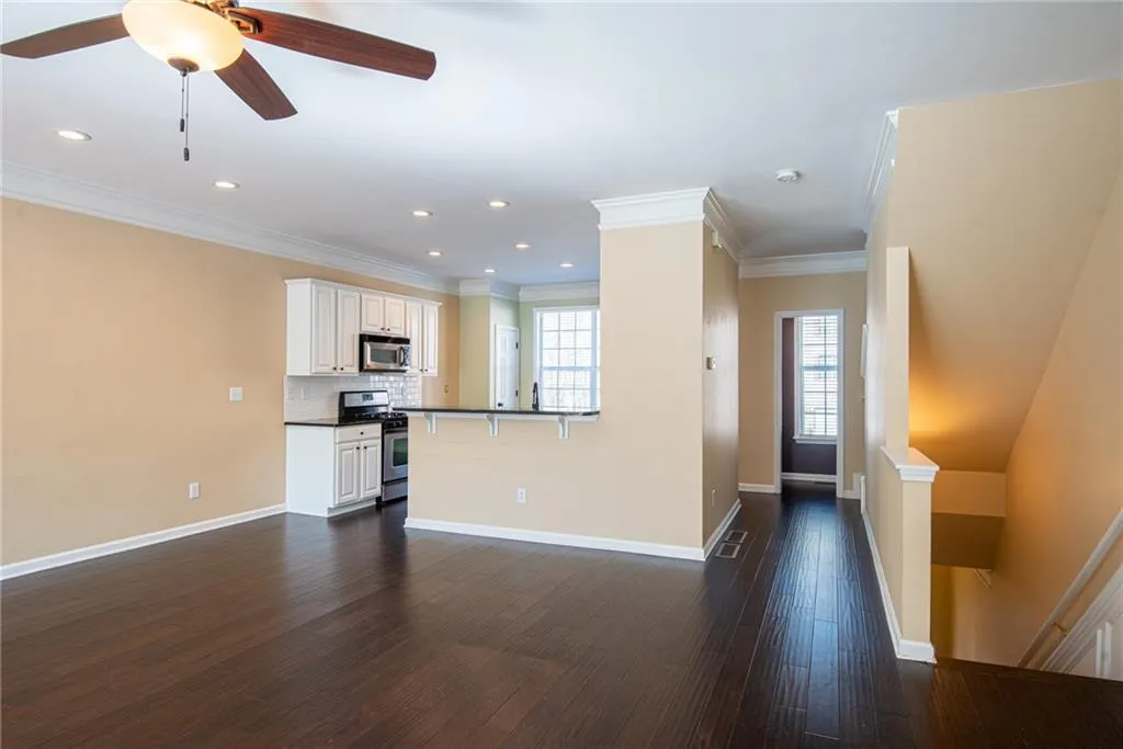 7883 Kiverton Place, Sandy Springs, Georgia 30350, 4 Bedrooms Bedrooms, ,3 BathroomsBathrooms,Residential,Sold,7883 Kiverton Place,7028406