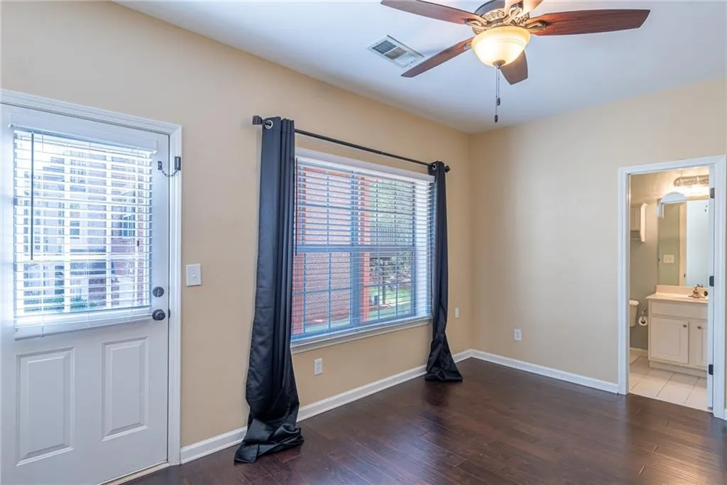 7883 Kiverton Place, Sandy Springs, Georgia 30350, 4 Bedrooms Bedrooms, ,3 BathroomsBathrooms,Residential,Sold,7883 Kiverton Place,7028406