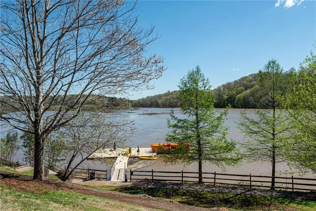 7883 Kiverton Place, Sandy Springs, Georgia 30350, 4 Bedrooms Bedrooms, ,3 BathroomsBathrooms,Residential,Sold,7883 Kiverton Place,7028406