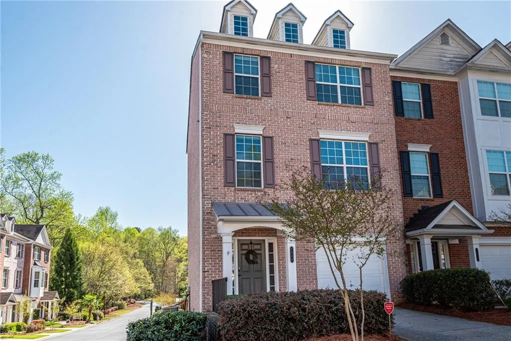 7883 Kiverton Place, Sandy Springs, Georgia 30350, 4 Bedrooms Bedrooms, ,3 BathroomsBathrooms,Residential,Sold,7883 Kiverton Place,7028406