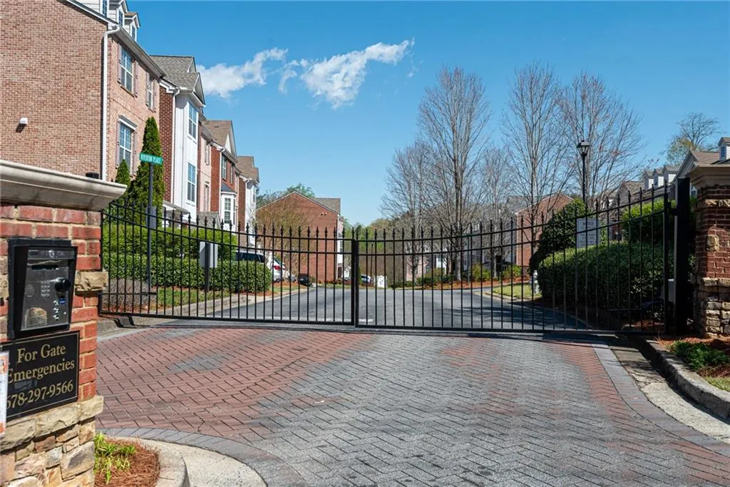 7883 Kiverton Place, Sandy Springs, Georgia 30350, 4 Bedrooms Bedrooms, ,3 BathroomsBathrooms,Residential,Sold,7883 Kiverton Place,7028406