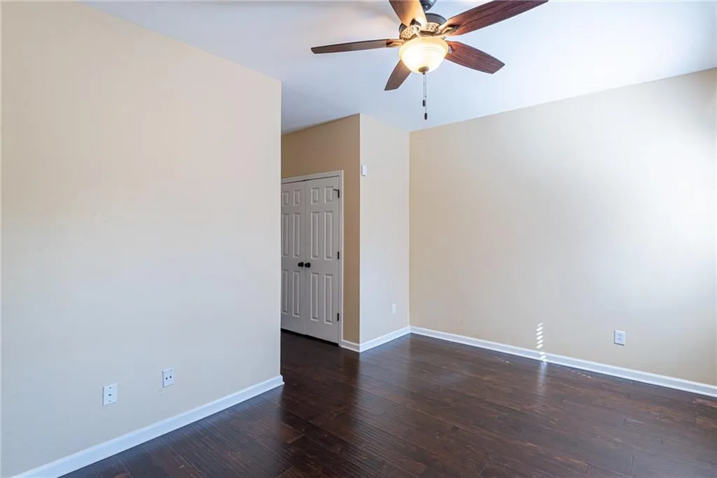 7883 Kiverton Place, Sandy Springs, Georgia 30350, 4 Bedrooms Bedrooms, ,3 BathroomsBathrooms,Residential,Sold,7883 Kiverton Place,7028406