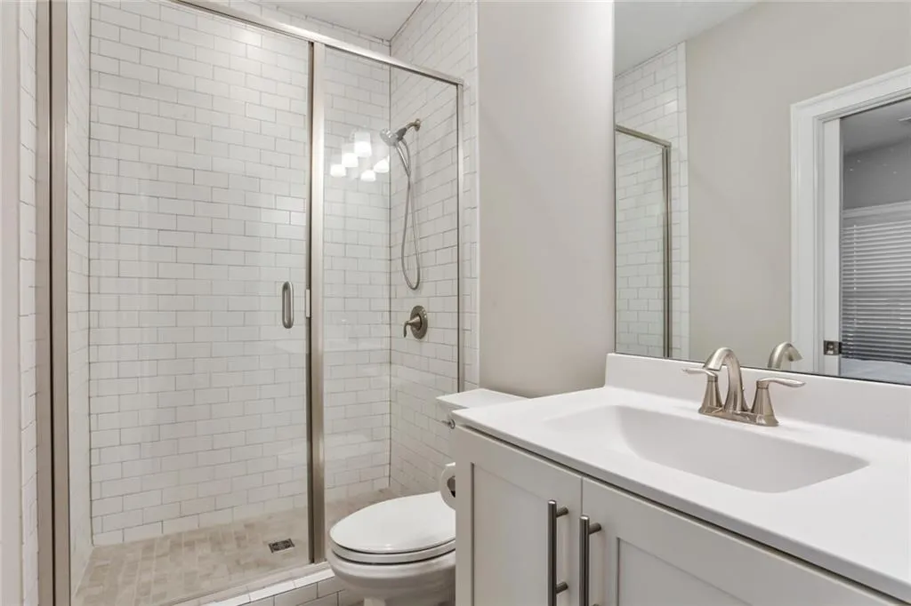 2070 Wheaton Way, Sandy Springs, Georgia 30328, 4 Bedrooms Bedrooms, ,3 BathroomsBathrooms,Residential,Sold,2070 Wheaton Way,6939559