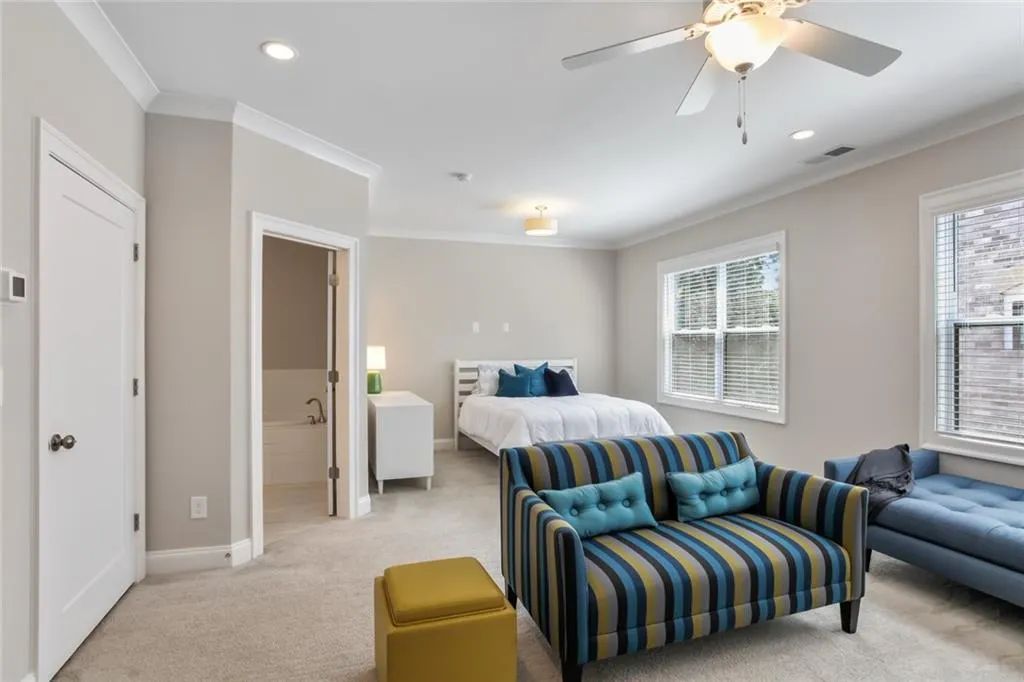 2070 Wheaton Way, Sandy Springs, Georgia 30328, 4 Bedrooms Bedrooms, ,3 BathroomsBathrooms,Residential,Sold,2070 Wheaton Way,6939559