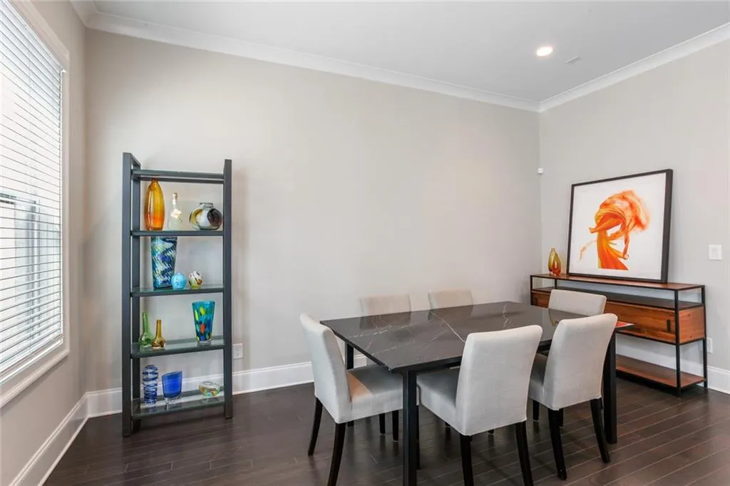 2070 Wheaton Way, Sandy Springs, Georgia 30328, 4 Bedrooms Bedrooms, ,3 BathroomsBathrooms,Residential,Sold,2070 Wheaton Way,6939559