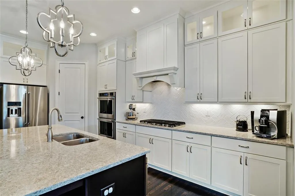140 Spalding Trace, Sandy Springs, Georgia 30328, 6 Bedrooms Bedrooms, ,5 BathroomsBathrooms,Residential,Sold,140 Spalding Trace,7249164