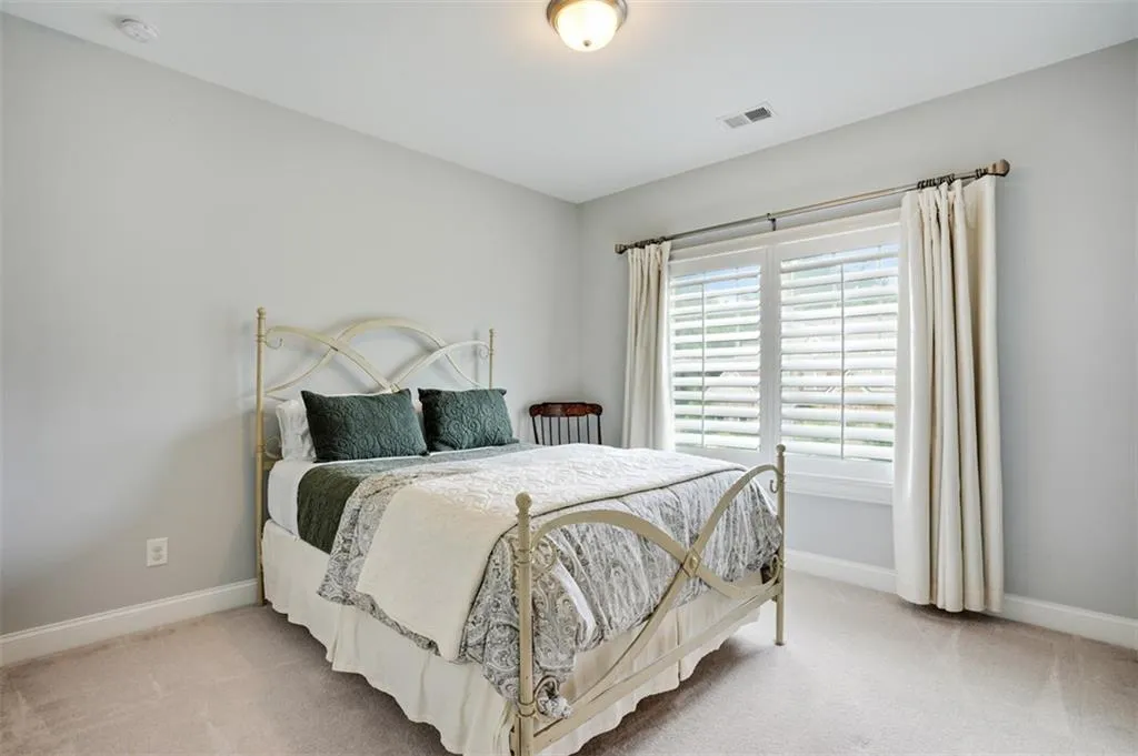140 Spalding Trace, Sandy Springs, Georgia 30328, 6 Bedrooms Bedrooms, ,5 BathroomsBathrooms,Residential,Sold,140 Spalding Trace,7249164