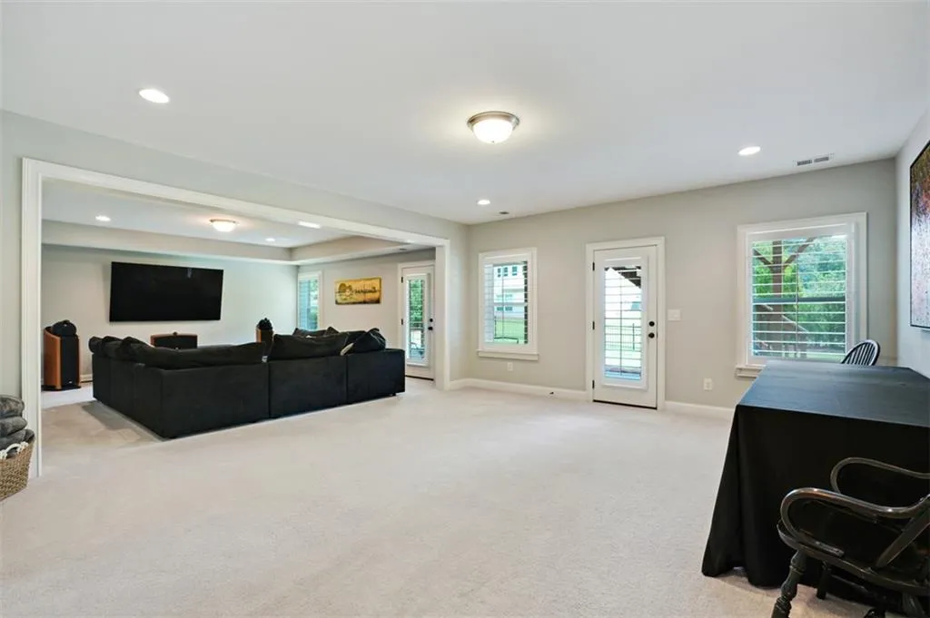 140 Spalding Trace, Sandy Springs, Georgia 30328, 6 Bedrooms Bedrooms, ,5 BathroomsBathrooms,Residential,Sold,140 Spalding Trace,7249164