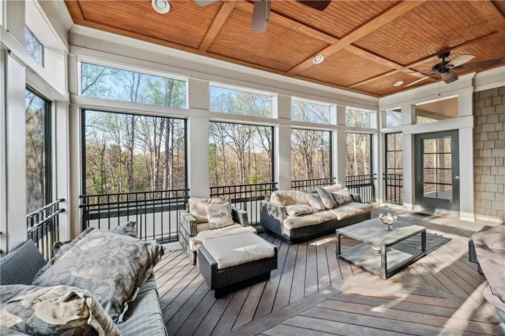 8069 Kenstone Court, Sandy Springs, Georgia 30350, 6 Bedrooms Bedrooms, ,6 BathroomsBathrooms,Residential,For Sale,8069 Kenstone Court,7546659